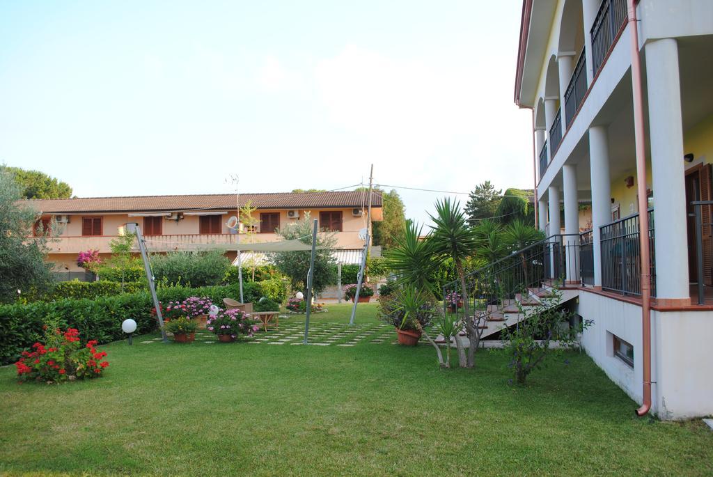 Larus Hotel Sangineto Ngoại thất bức ảnh