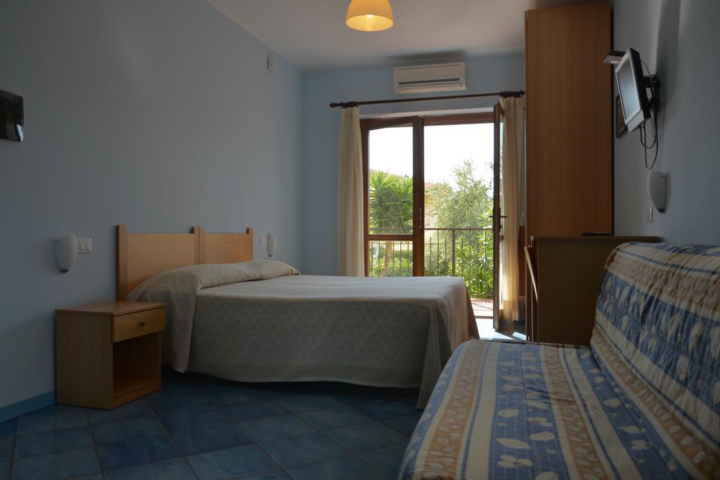 Larus Hotel Sangineto Ngoại thất bức ảnh